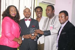 From left: Mrs Betty Okonoboh,  General Manager; Oracle Experience; Mr Felix King  Eiremiokhae, MD/CEO; Mr Ororo Ezemhbo, Creative Director; Mr Ikem Okuhu, Analyst in Chief, Brandish Magazine and Mr Goddie Ofose, Chairman, Brand Journalists Association of Nigeria during the presentation of BJAN best effort in innovative experential Marketing award to Oracle Experience at the Company Head office in Lagos. Photo by Lamidi Bamidele
