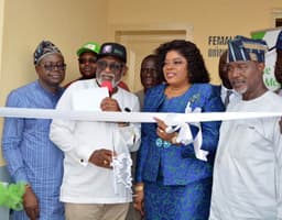 L-R: Senator, Ondo Senatorial District, Tayo Alasoadura; Executive Governor, Ondo State, Rotimi Akeredolu (SAN); Executive Director, Lagos & South-West, Fidelity Bank Plc, Mrs. Nneka Onyeali-Ikpe; and Secretary to the Ondo State Government (SSG), Honourable Ifedayo Abegunde, at the commissioning of sanitary facilities constructed by Fidelity Bank at Arakale Motor Park in Akure, Ondo State on Wednesday, February 21, 2018.

 