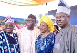 (L-R) Oyo State Governor, Senator Abiola Ajimobi, Minister for Solid Minerals, Dr. Kayode Fayemi, his wife, Bisi and the Ogun State Governor, Senator Ibikunle Amosun at the inauguration of Mr. Rotimi Akeredolu as the governor of Ondo State, in Akure, on Feb. 24, 2017. 

