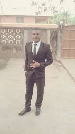 Photo shows De Lecturer