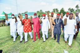 L:R :Oguwike Nwachuku (Chief Press Secretary/Media Adviser to Governor Hope Uzodinma), Hon. Samuel Nkem Otibe (Member representing Ahiazu LGA in Imo State House of Assembly), Chief Lary Chikwe (IMC Chairman, Ahiazu LGA), Chief Patrick Ekeji (Deputy Chief of Staff, Administration), Prof. Placid Njoku (Deputy Governor of Imo State), Ikem Unegbu (former Special Adviser to Governor on Aviation),  Rt. Hon. Nnanna Igbokwe (former House of Representatives member) and Prof. Boniface Nworgu (Commissioner for Science and Technology, Imo State) when they joined the Mbaise Nation at their annual Ji-Mbaise Festival which was hosted at Ahiazu LGA on Sunday, August 15, 2021.