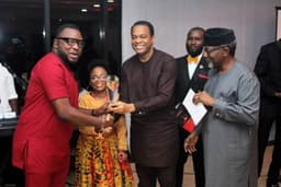 Award Well Deserved: R: Head, CSR & Sustainability Fidelity Bank Plc. Chris Nnakwe; Founder and Executive Director, Sickle Cell Advocacy and Management Initiative, Toyin Adesola; Former Governor of Cross River State, Donald Duke; Chairman, Philips Consulting, Folusho Philips at the presentation of a special recognition Award to Fidelity Bank during the 10th Anniversary of Sickle Cell Advocacy and Management Initiative (SAMI) Lagos recently. 