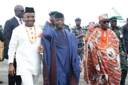 Nigeria's Vice President, Prof. Yemi Osinbajo (middle), Akwa Ibom State Governor Mr Udom Emmanuel (left), his Deputy Mr. Moses Ekpo (right), during the Vice President's Visit to the state for inauguration of development projects to commemorate the 30th Anniversary celebration of the state creation.