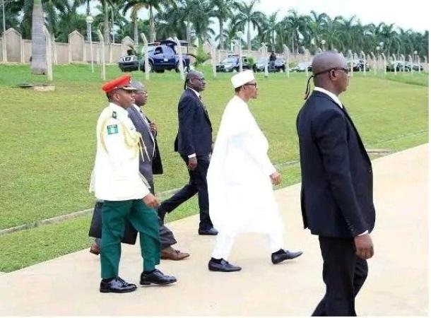 Handover Process: Buhari moves out of Aso Rock main building, relocates to Glass House ahead of May 29