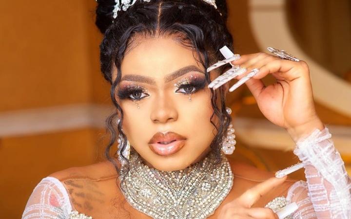 â€˜Youâ€™ve not learnt your lessonâ€™, Social Media users knock Bobrisky for dressing like a woman