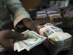 Naira rebounds after FG’s $900m bond sale 