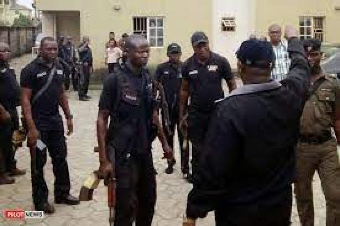 Police battle invaders, vanquish 3 gunmen in Imo