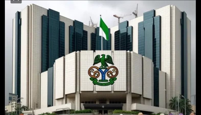 Four economic implications of Nigeria’s latest interest rate hike
