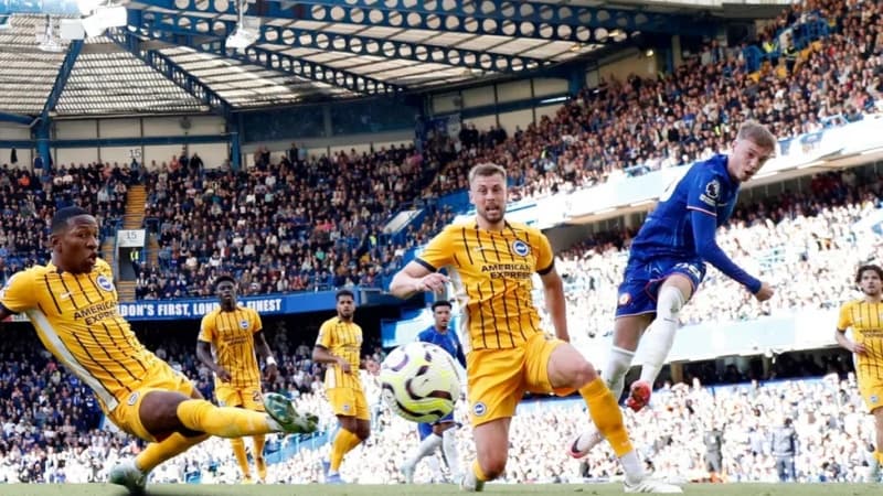 Palmer scores four as Chelsea beat Brighton in thriller