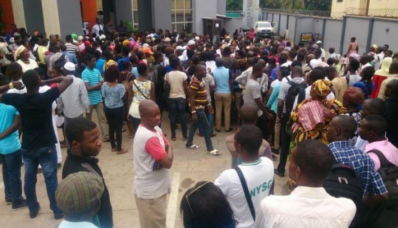 Banks not dispensing cash, trading blames with CBN over scarcity, risking sanctions