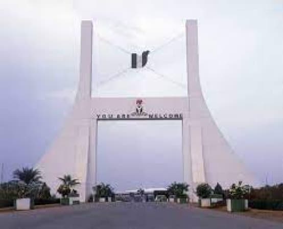 Woman slumps after losing N2.3m in FCT market
