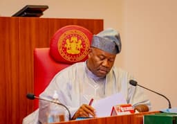 Senate in emergency closed session over LG autonomy motion