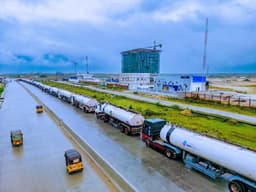 FG gives approval for marketers to lift fuel from Dangote Refinery