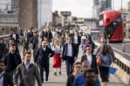 UK begins 4-day workweek trial with 1,000 workers