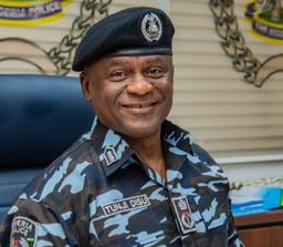 3 police, DSS impersonators in police net over ‘one chance’