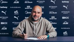 Pep Guardiola signs Manchester City contract extension through 2027