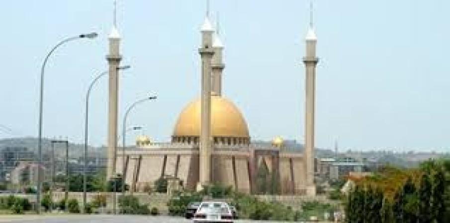 Abuja national mosque gets 5 new imams