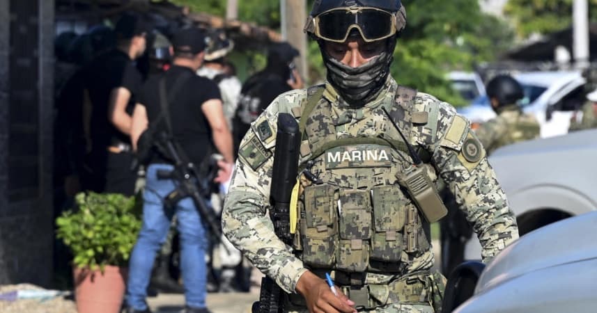 Judge shot dead outside courthouse in Mexico