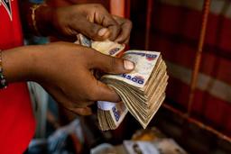 Cash crunch in Yuletide season