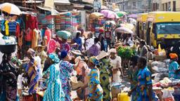 Yuletide: Nigerians jam markets in shopping frenzy