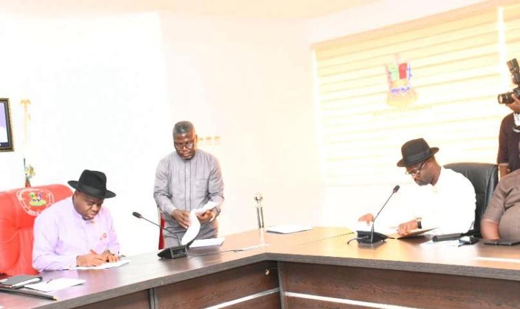 Diri signs Bayelsa 2025 Budget into law