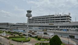 Flight delays making passengers unruly, violent — MMA2 