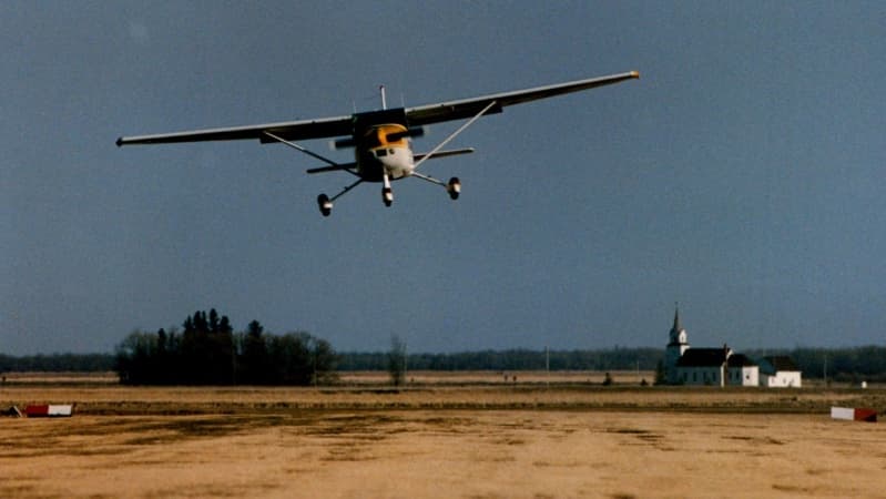 Airport with runway straddling the border of the US and Canada to close down after seven decades