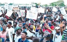 2025: Nigerians bank on hope, seek improved living conditions