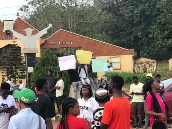 Ogun Poly shut as students protest result verification