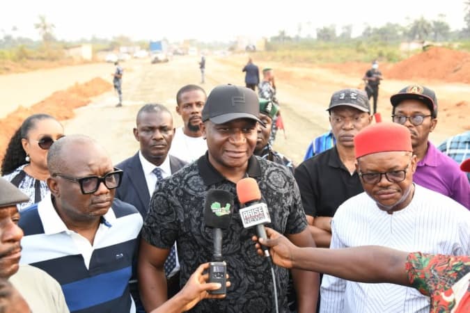 NDDC rebuilds damaged Owerri-Port Harcourt Road
