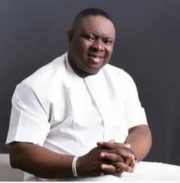 Pastor Reuben Wilson rewards talented youths with N3 million in singing, dancing, and canoeing competition