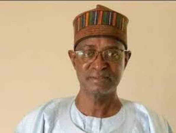 Minister exposes security operatives extorting millions from drivers at checkpoints
