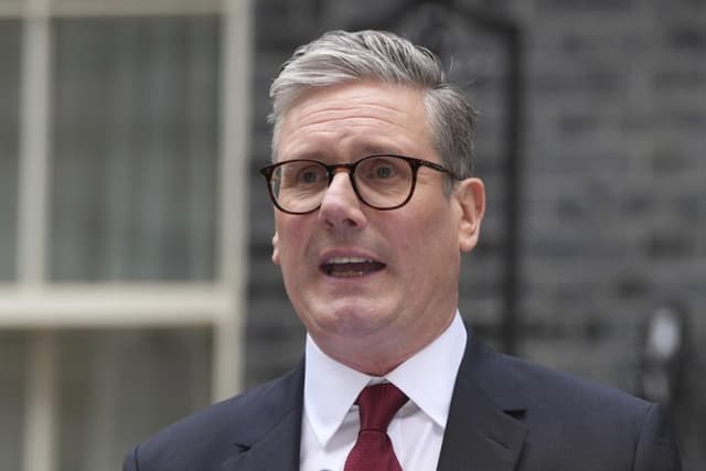Panic as UK unfolds plans for mass deportation of migrants