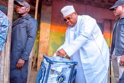 BREAKING: Voting begins in Osun LG election, Governor Adeleke casts vote