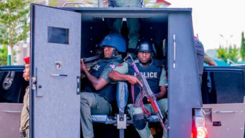 Police neutralise 4 suspects in gun duel in Ogun