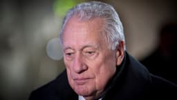  Clint Hill, agent who leaped onto JFK's car after president was shot, dies at 93