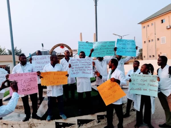 LAUTECH resident doctors begin indefinite strike over unmet demands