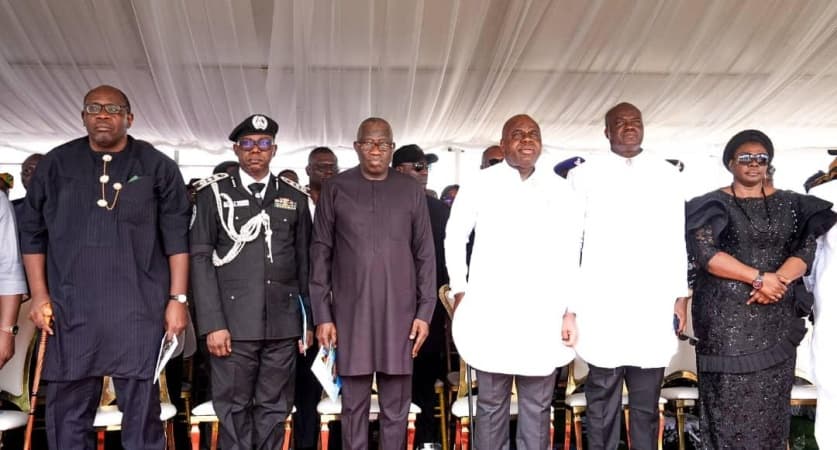 Jonathan, Diri, Dickson lead mourners as ex-Presidential ADC, DIG Jitoboh, goes home