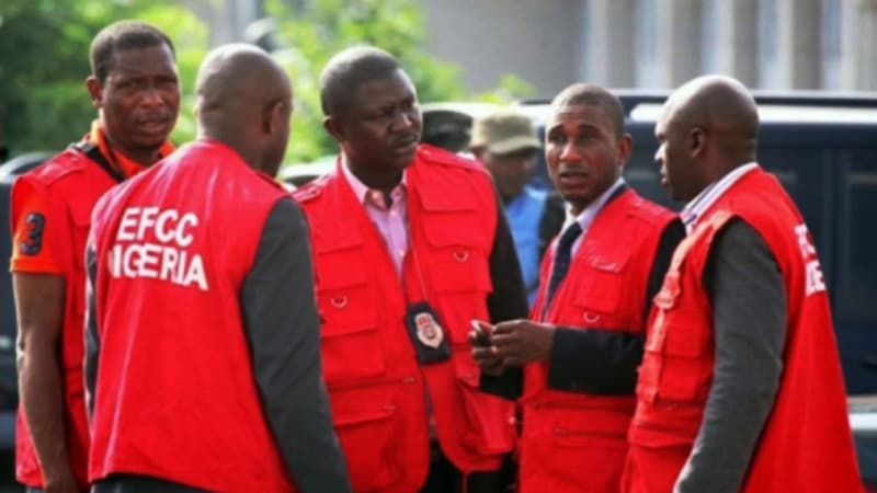 EFCC nabs four Chinese, 27 Nigerian suspected illegal miners in Plateau