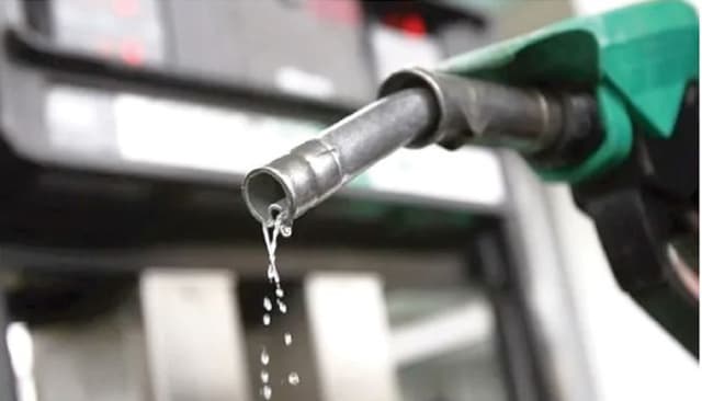 Petrol price likely to crash to N800/litre ? Marketers