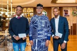 Ogun gov rewards UNILAG’s best graduates, appoints them education ambassadors