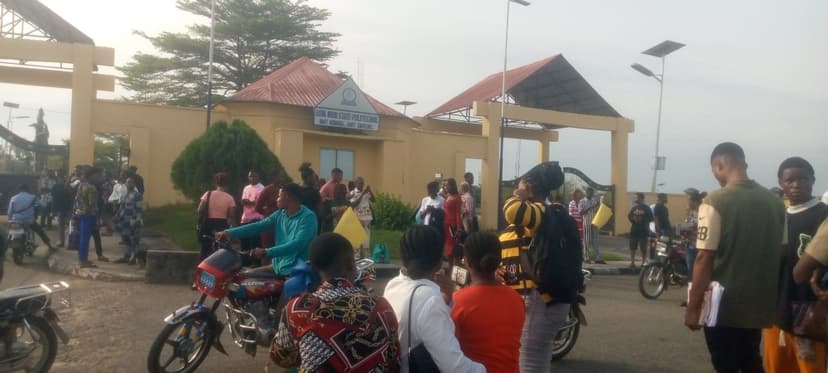 Protest as Akwa Ibom Poly loses five students to violent robbers