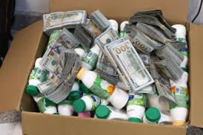 Nigeria Customs intercepts undeclared N289.5bn at Abuja airport