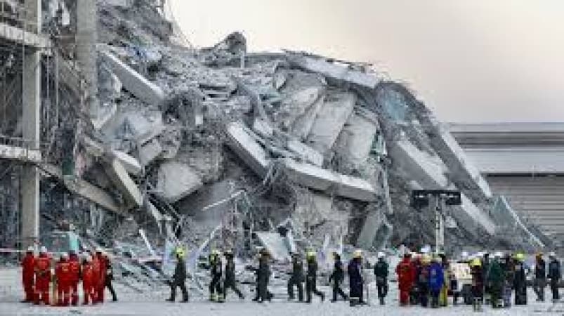 Powerful quake rocks Myanmar and Thailand and kills more than 150 people