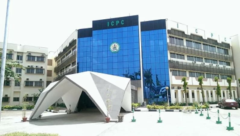 ICPC re-arraigns Professor for issuing forged degrees