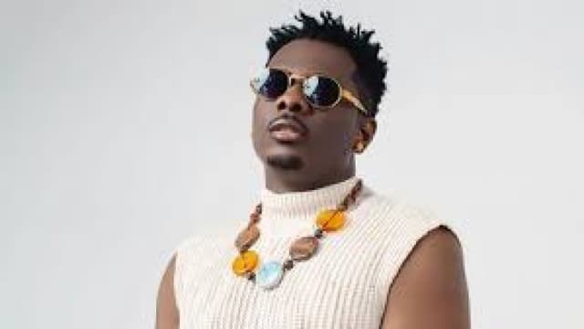 Naira abuse: Court remands hip-hop musician Terry Apala