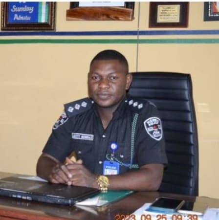 For how long had the Ekiti lawless policeman been stabbing people?