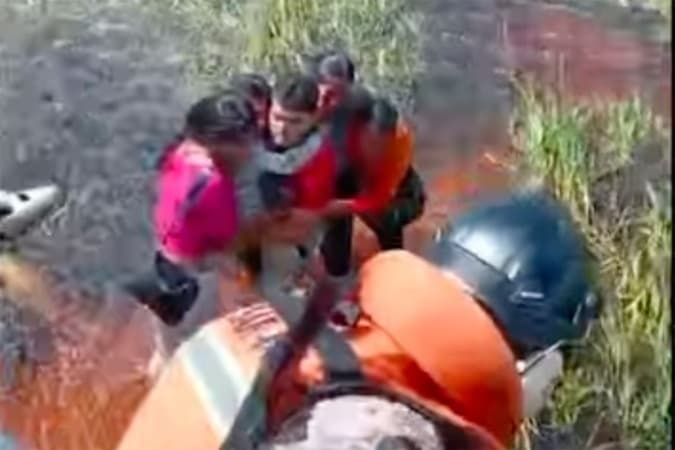 Five people survive 36 hours in alligator-infested swamp after plane crash