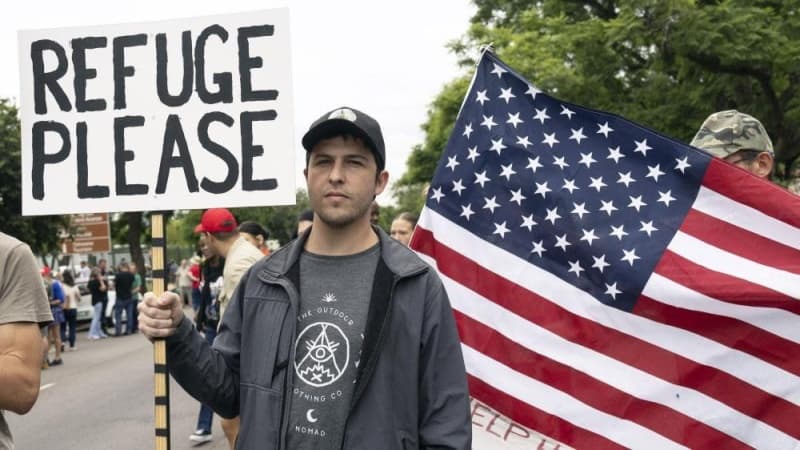 South Africa criticises US plan to accept white Afrikaners as refugees