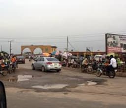 Residents, business owners lament poor Ogun road
